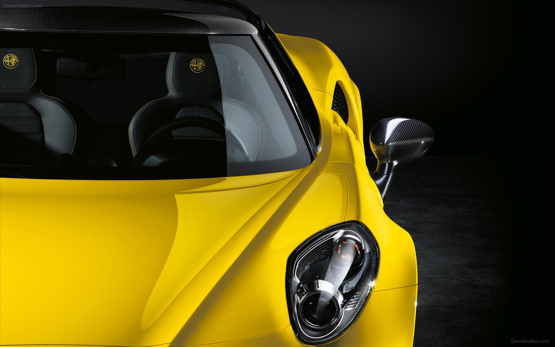 Alfa Romeo 4C Spider 2015